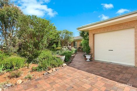 Property photo of 4 Breen Place Jerrabomberra NSW 2619