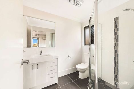 Property photo of 8 Justin Street Pimpama QLD 4209