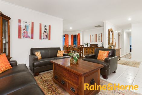 Property photo of 8 Gilmore Crescent Lynbrook VIC 3975