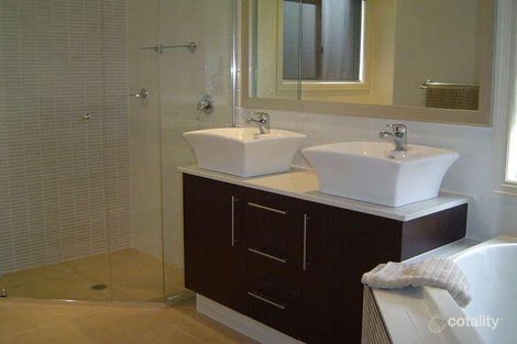 Property photo of 13 Leander Circuit Oxenford QLD 4210