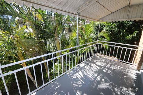 Property photo of 2/21 Surf Parade Broadbeach QLD 4218