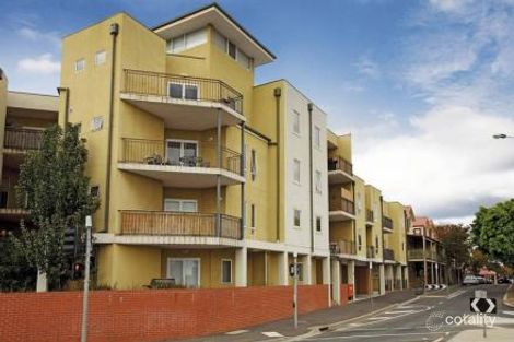 Property photo of 17/1-13 Gatehouse Drive Kensington VIC 3031