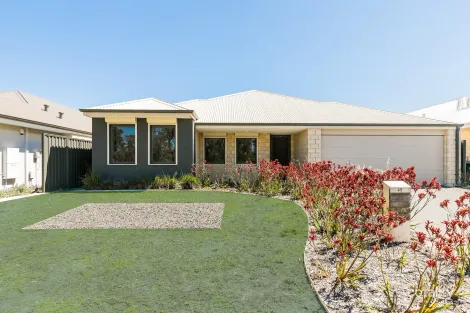 45 Huntington Ave, Wellard, WA 6170