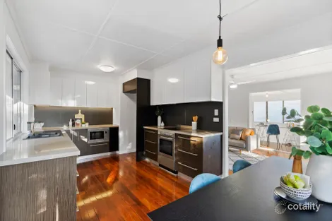 11 Flaxton St, Acacia Ridge, QLD 4110