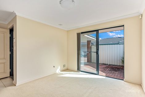 Property photo of 2/33 Gillen Way Success WA 6164