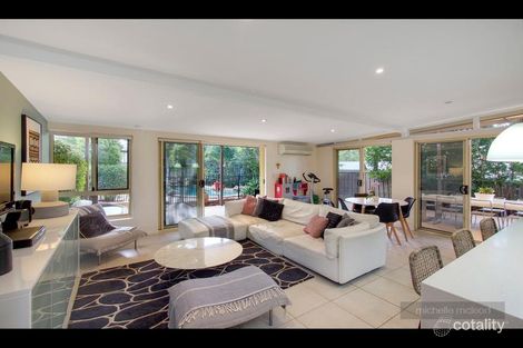 Property photo of 9 Eccleston Street Fig Tree Pocket QLD 4069