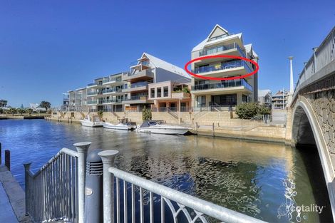 Property photo of 4/16 Torcello Mews Mandurah WA 6210