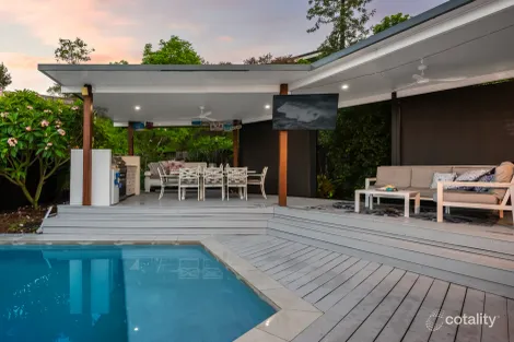 Property photo of 30 Craigs Way Maudsland QLD 4210