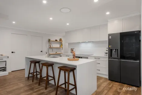 Property photo of 30 Craigs Way Maudsland QLD 4210