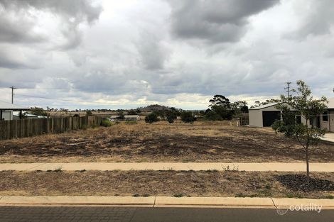 27 Milford St, Westbrook, QLD 4350