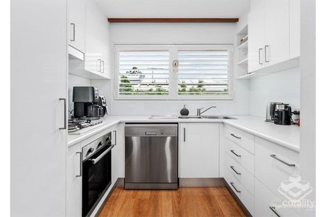 24-26 Brae St, Coorparoo, QLD 4151