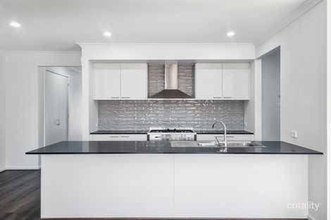 21 Keats Cct, Armstrong Creek, VIC 3217