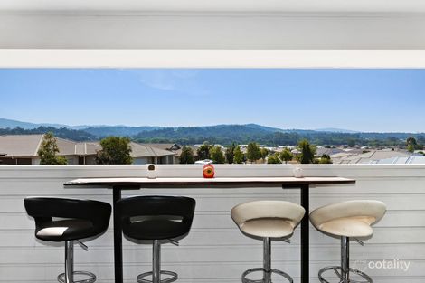 Property photo of 52 McLachlan Circuit Willow Vale QLD 4209