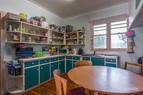 Property photo of 22 Victory Street Newtown QLD 4350