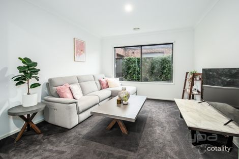 Property photo of 4 Pulsar Way Fraser Rise VIC 3336