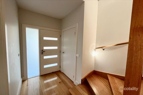 Property photo of 28 Carrington Road Reservoir VIC 3073