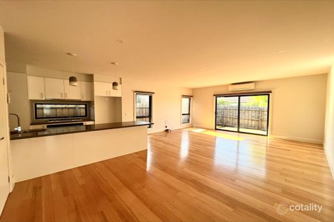 Property photo of 28 Carrington Road Reservoir VIC 3073