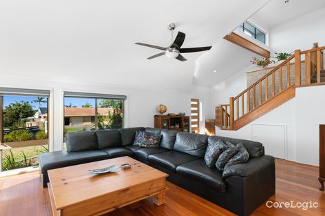 Property photo of 4 Applecross Way Elanora QLD 4221