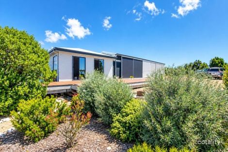 106 Stanley Williams Rd, Streaky Bay, SA 5680