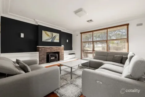 Property photo of 9 Lugarno Parade Lugarno NSW 2210