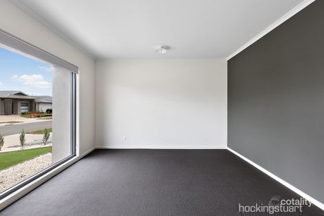 Property photo of 9 Sound Way Point Cook VIC 3030