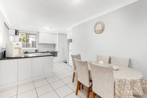 Property photo of 1/90 Allambie Road Edensor Park NSW 2176