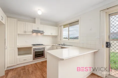 Property photo of 20 Sundown Drive Kelso NSW 2795