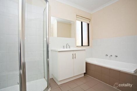 Property photo of 8 Lakefield Crescent Mawson Lakes SA 5095