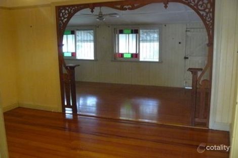 Property photo of 2 Elizabeth Street Bundamba QLD 4304