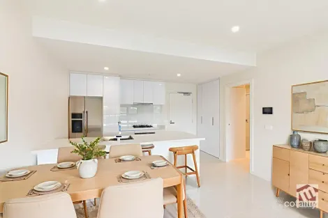 212/15 South St, Hadfield, VIC 3046