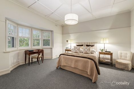 Property photo of 11 Urquhart Street Hawthorn VIC 3122