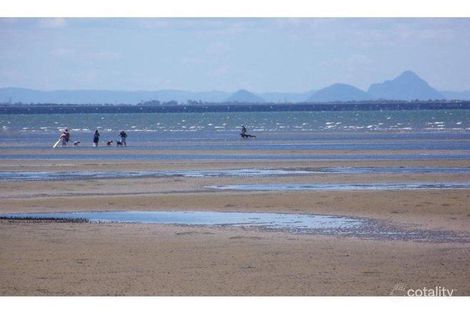 Property photo of 77 Oquinn Street Nudgee Beach QLD 4014
