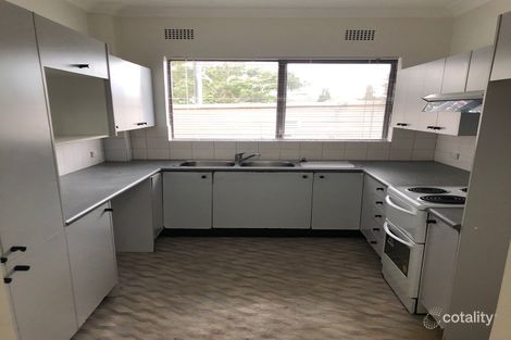 3/55 Hampton Court Rd, Carlton, NSW 2218