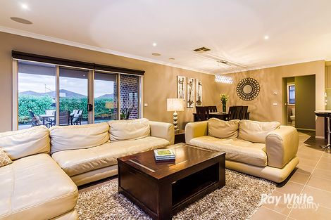 Property photo of 7 Blue Peppermint Court Lyndhurst VIC 3975