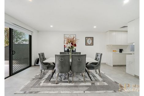 Property photo of 94 Hampden Road South Wentworthville NSW 2145