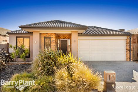 Property photo of 19 Malibu Boulevard Point Cook VIC 3030