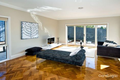Property photo of 2/10 Lesley Street Camberwell VIC 3124