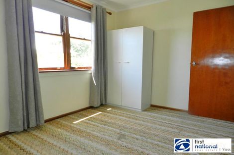 Property photo of 41 Warroo Road Yass NSW 2582