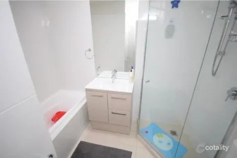 Property photo of 24 Stallion Drive St Clair SA 5011