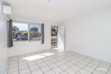 2/10 Daphne Ave, Mornington, QLD 4825