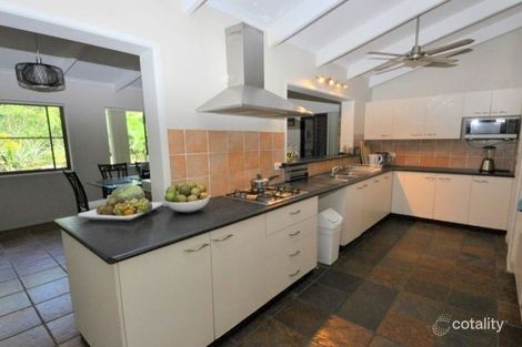 Property photo of 2 Eulbertie Avenue Eimeo QLD 4740