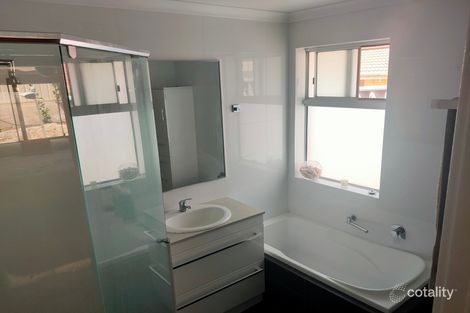 Property photo of 9 Emelia Place Australind WA 6233