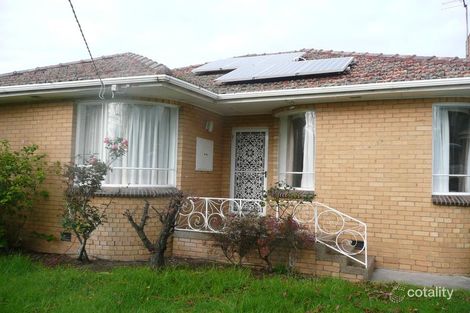 16 Robinsons Rd, Seaford, VIC 3198