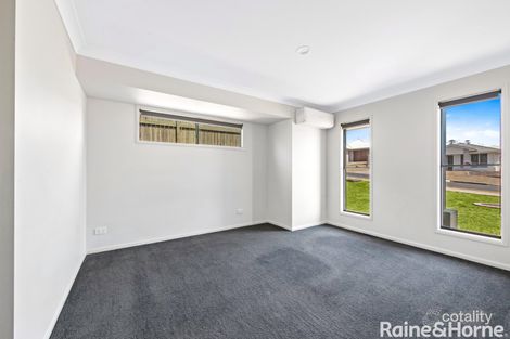Property photo of 5 Serengetti Street Harristown QLD 4350