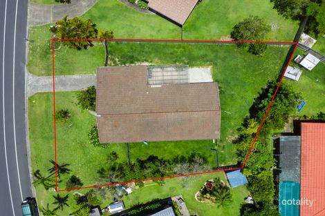 Property photo of 38 Kolora Way Ocean Shores NSW 2483