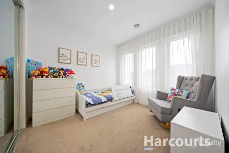 Property photo of 1/28 Aubrey Grove Boronia VIC 3155