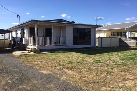 27 Robusta Dr, Roma, QLD 4455