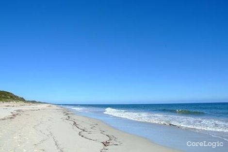 Property photo of 7 Bay Crescent Peppermint Grove Beach WA 6271