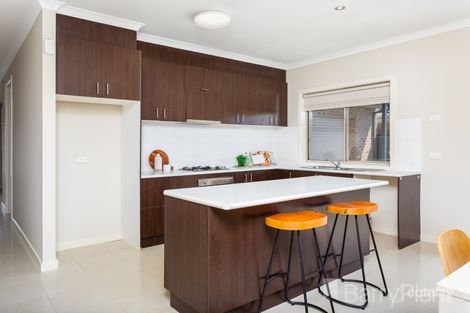 Property photo of 26 Drysdale Crescent Point Cook VIC 3030