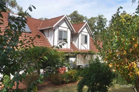 Property photo of 5 Thomas Court Leschenault WA 6233